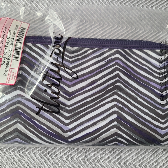 Thirty One Save Your Way Clutch / Zig Zag Zoom - Picture 1 of 3